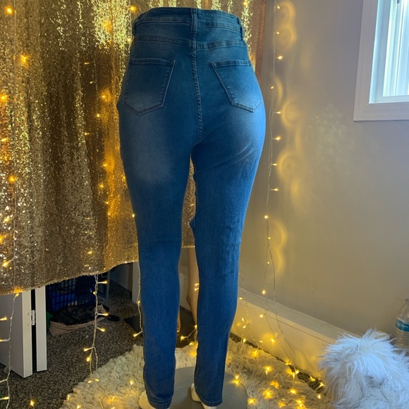 Fashion Nova Destroyed Jeans‼️ - Picture 4 of 5